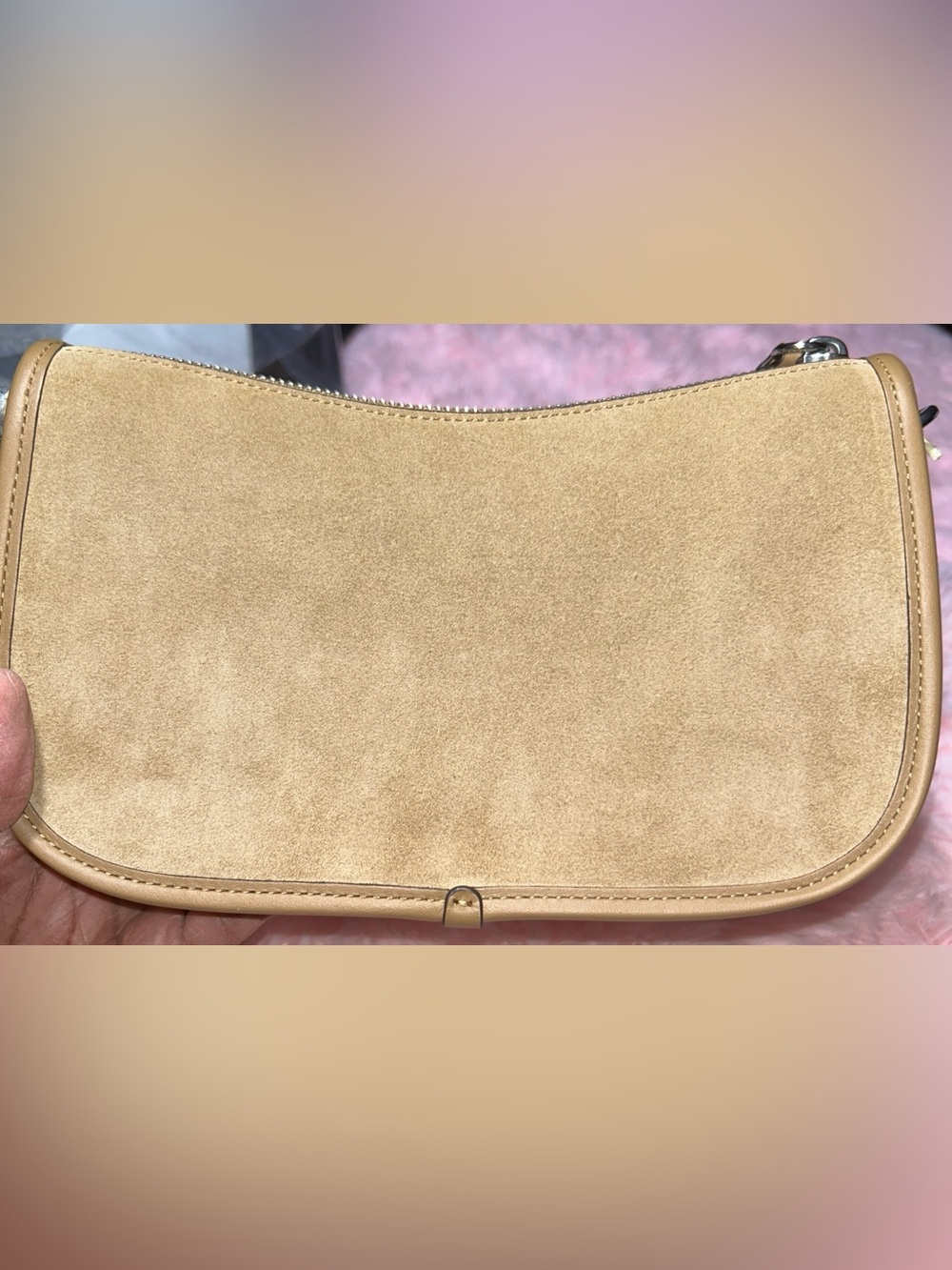 Coach Swinger Suede/Peanut - Picture 5 of 10